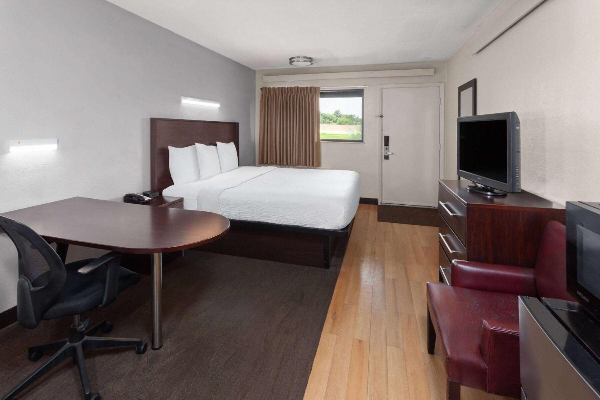 Travelodge By Wyndham Peoria Zewnętrze zdjęcie