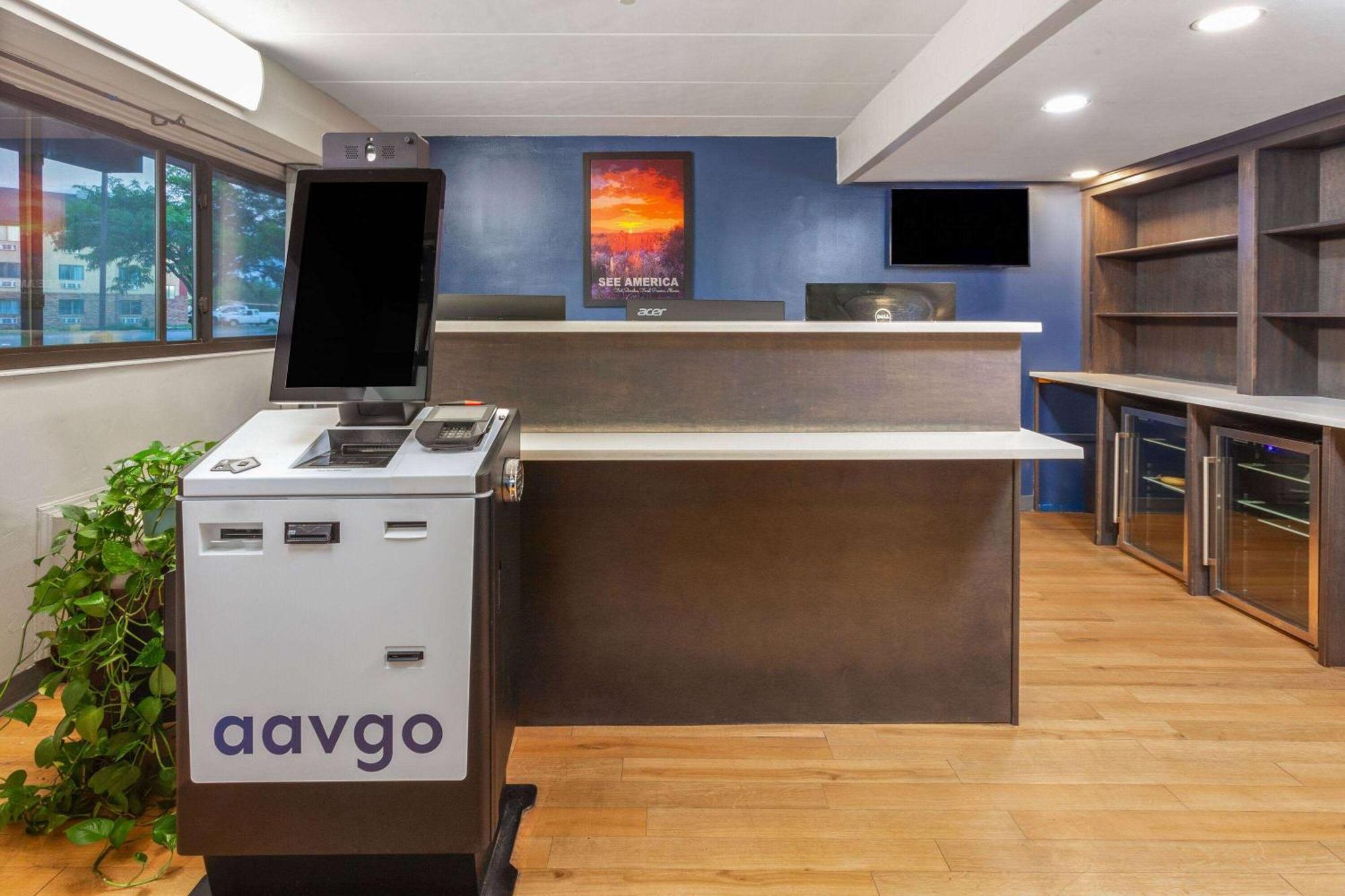Travelodge By Wyndham Peoria Zewnętrze zdjęcie